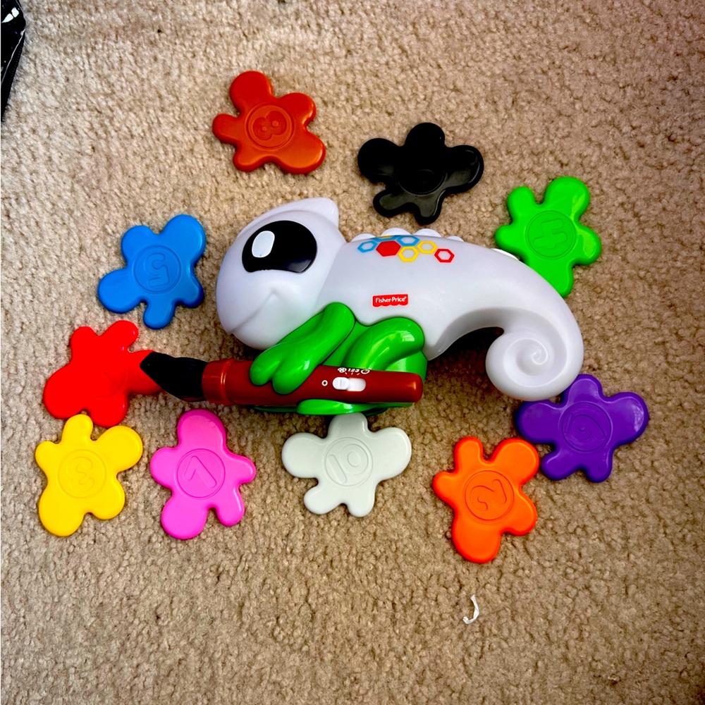 Fisher-Price Think & Learn Smart Scan Color Chameleon